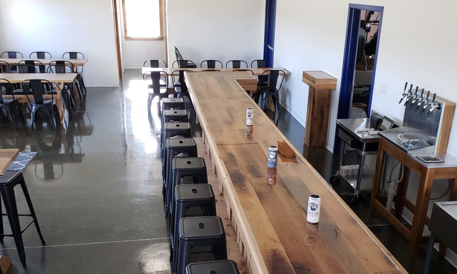 Upper Stem Brewery Brewery and Sample Room